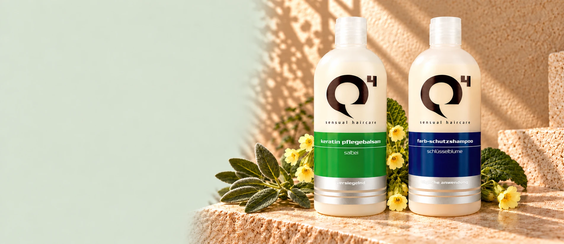 Q4 Keratin-Pflegebalsam Salbei und Farbschutzshampoo Schlüsselblume in gleich großen 500-ml-Flaschen